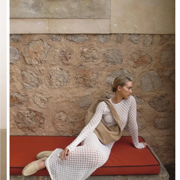 Flattered Alva - Sand Suede Bag - Picture 6 of 12